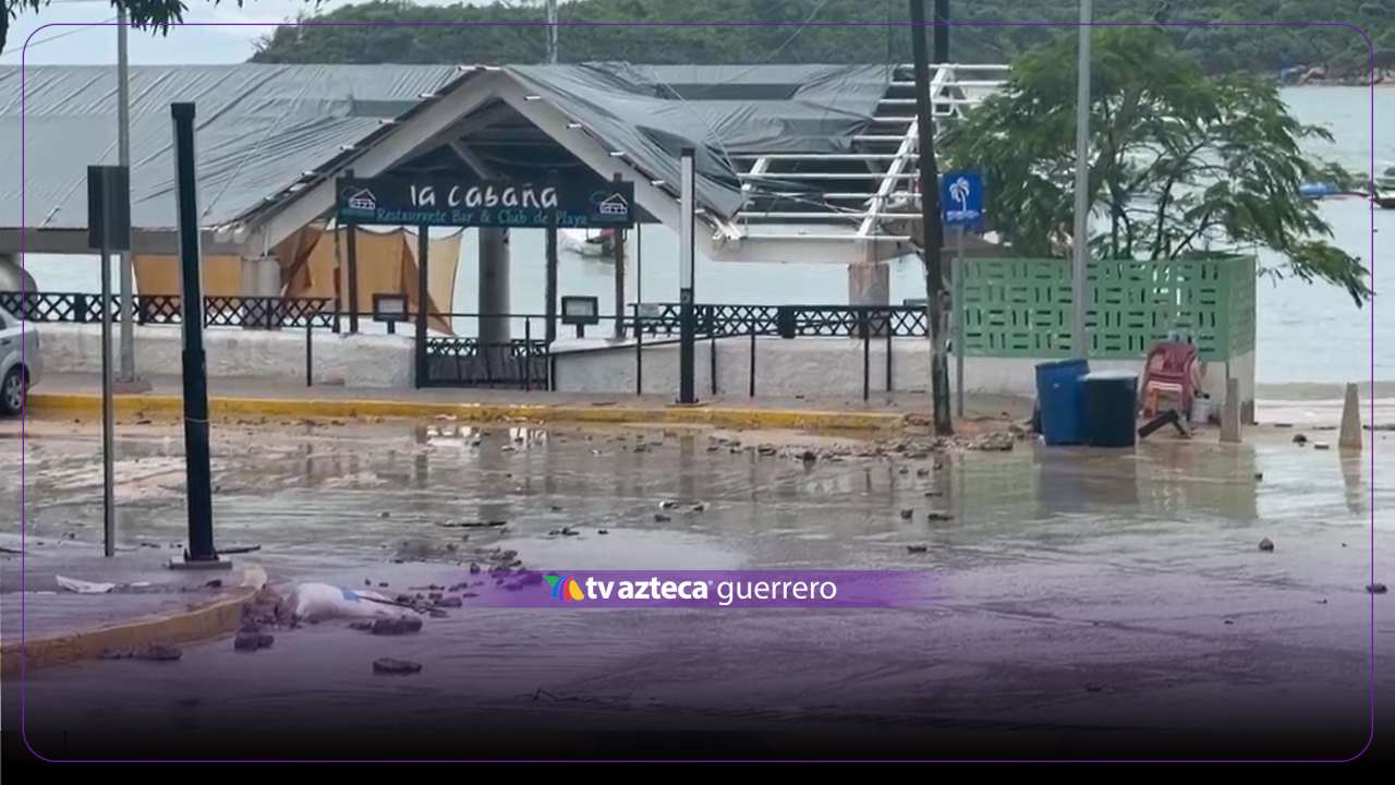 Tráfico en Acapulco durante huracán