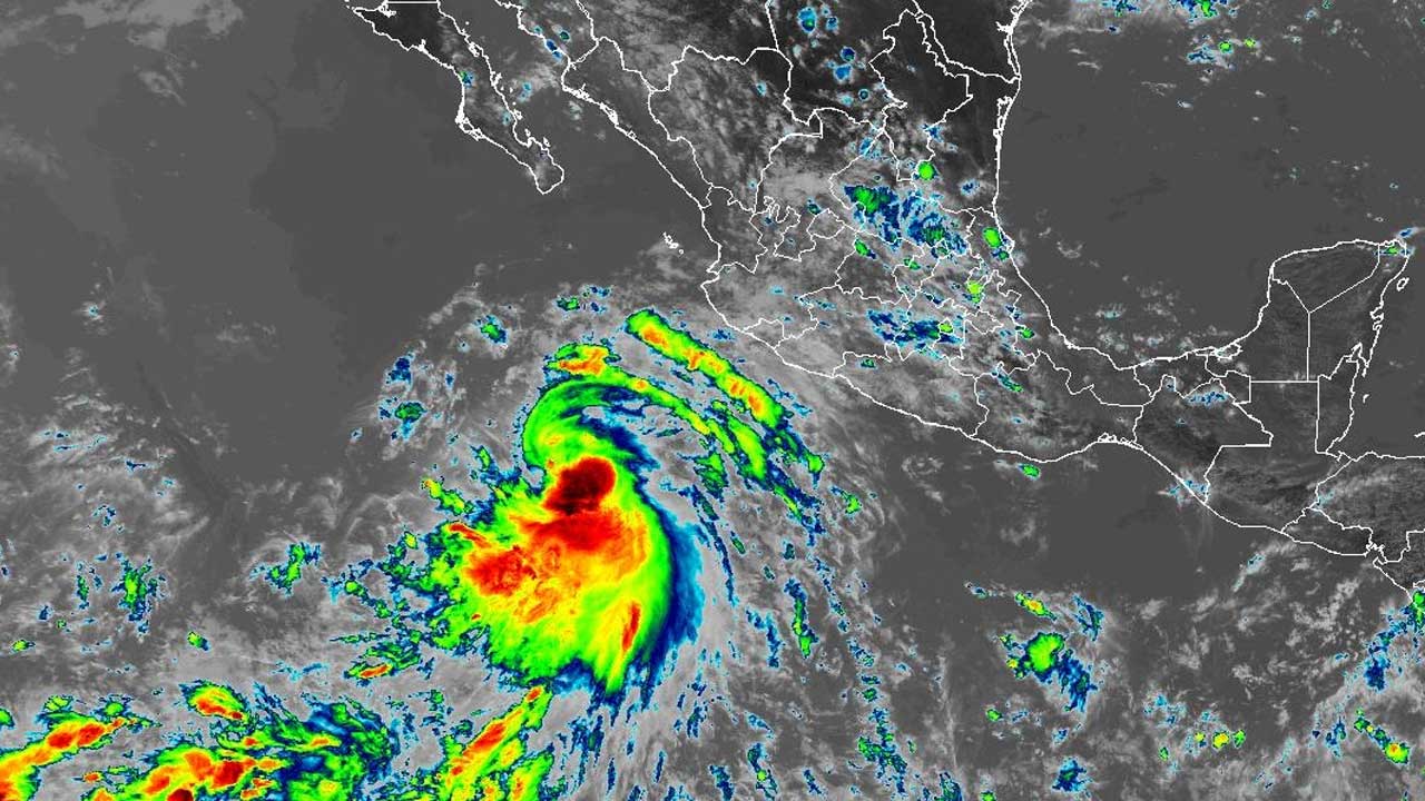 Se forma la Tormenta Tropical Marie en el Pacífico mexicano; alertan por MAREJADAS