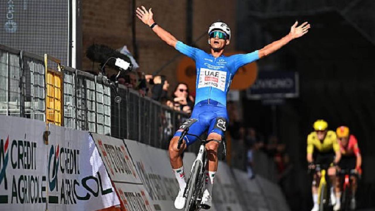 Isaac del Toro se corona campeón en Alemania