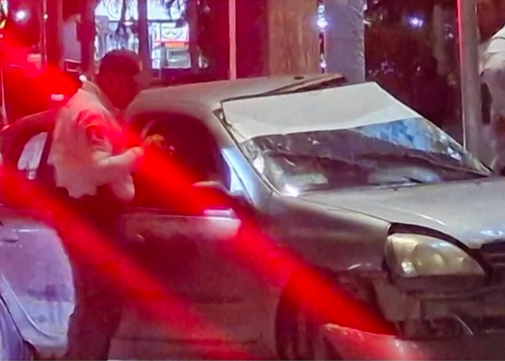 Accidente sobre la Costera Miguel Alemán deja dos personas heridas en Acapulco