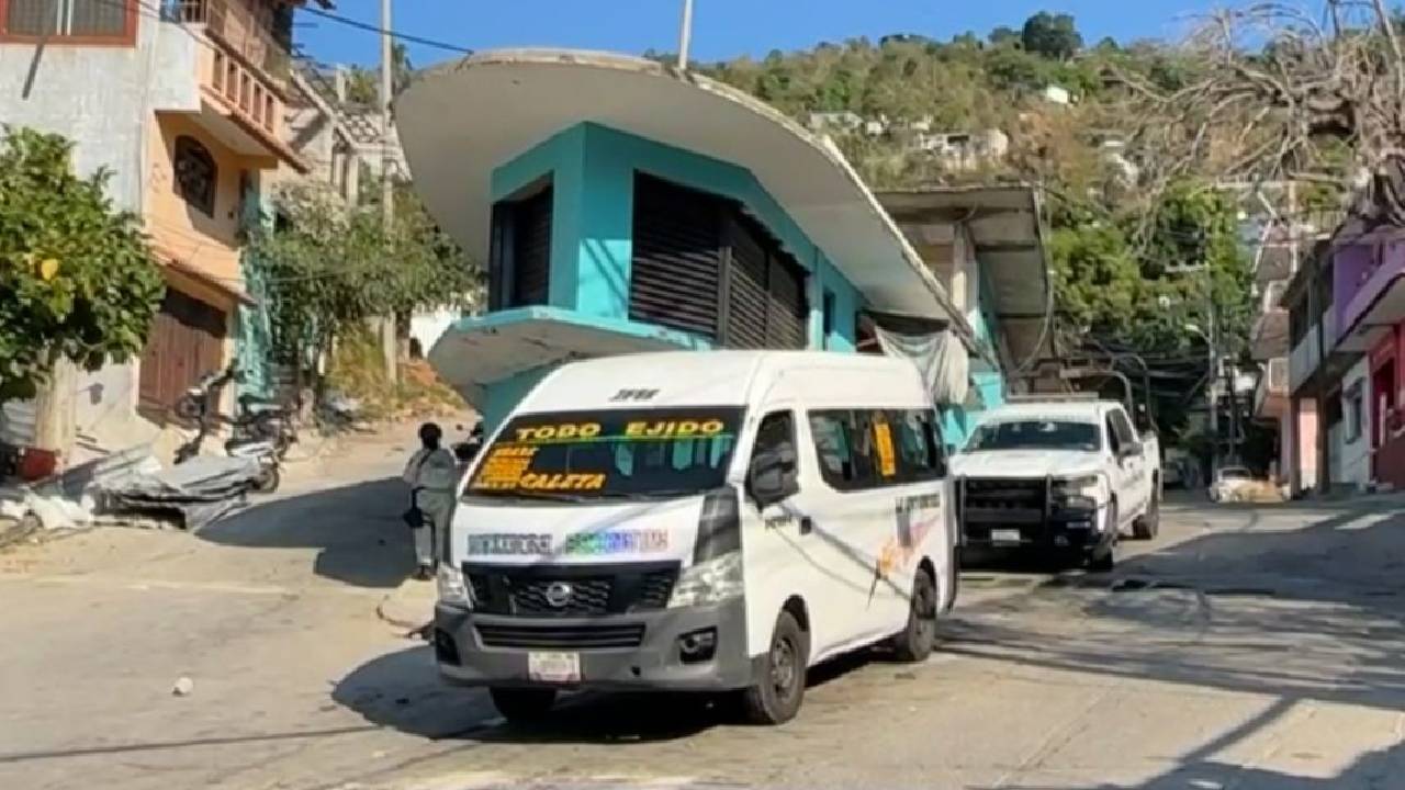 Sin transporte en la ruta Antorcha Revolucionaria-Mozimba-Caleta de Acapulco